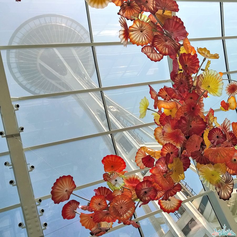 Seattle Chihuly Garden and Glass Exhibit - Glasshouse