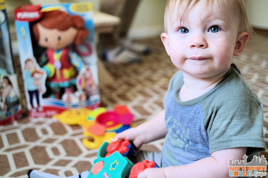 play test PLAYSKOOL Play, Stow, Go Toys: Take The Fun On the Road #PlaySkoolOntheGo #ad