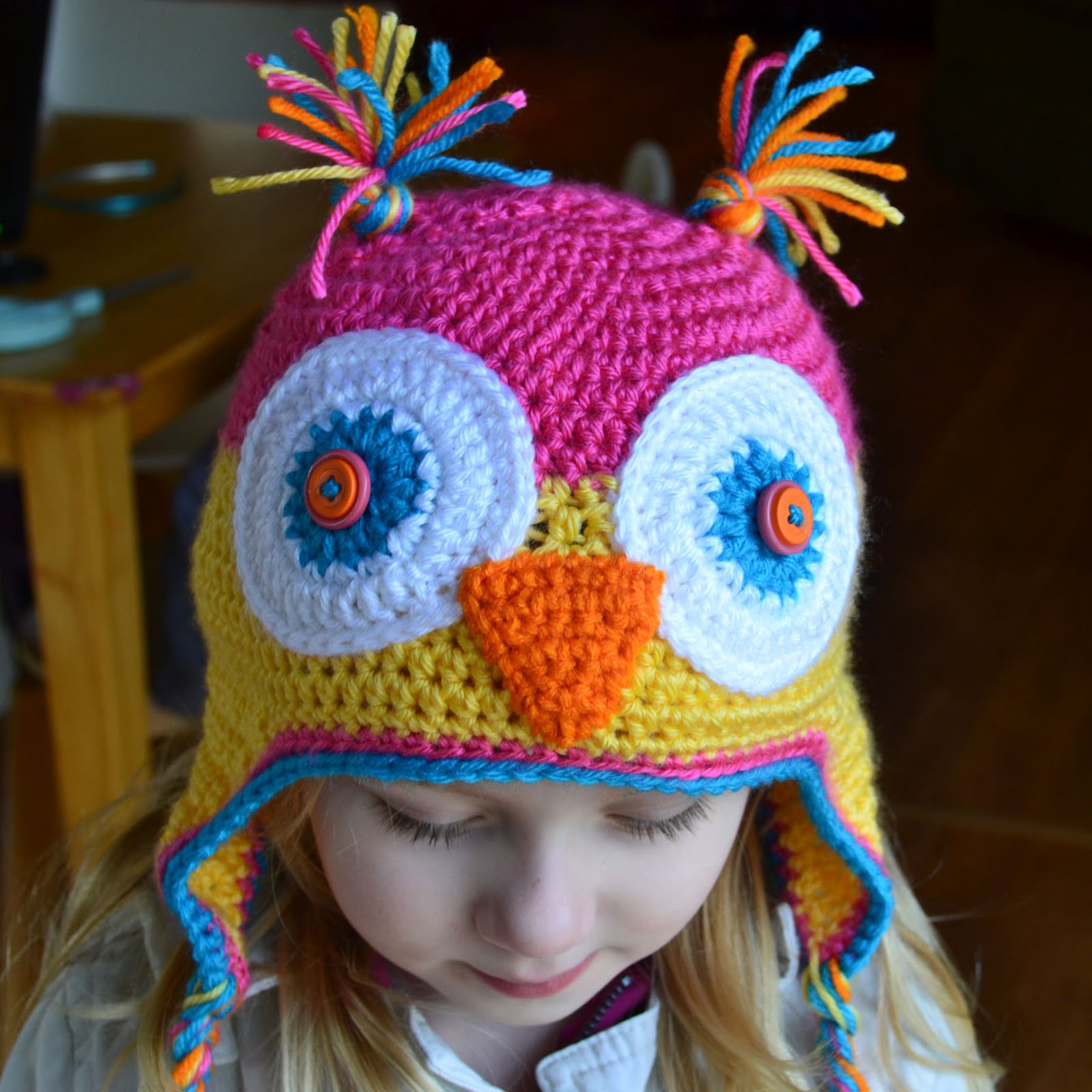 Colorful Owl Hat for Kids - Free Crohet Pattern
