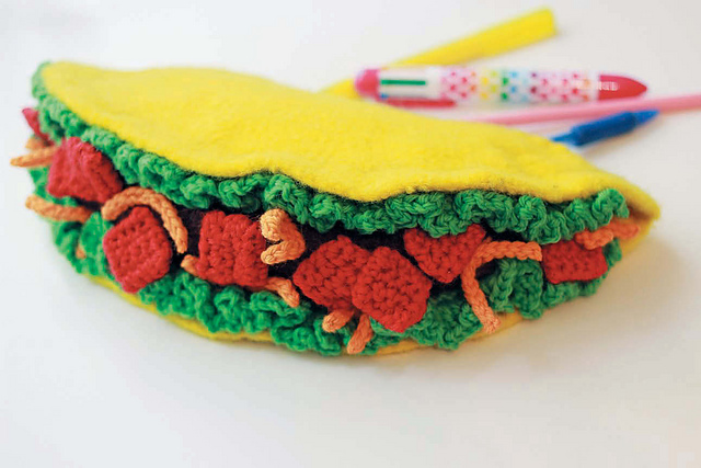 Twinkie Chan's Crocheted Abode a la Mode: 20 Yummy Crochet Projects for Your Home Taco Pencil Case